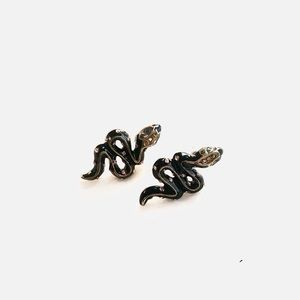 Betsey Johnson snake earrings